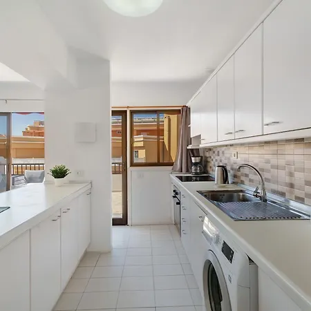 Hébergement de vacances 3 Bedrooms With Views