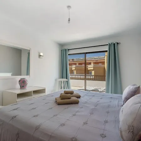 3 Bedrooms With Views